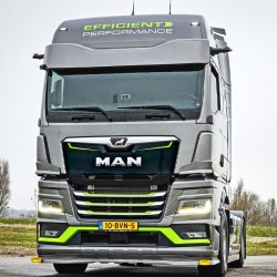 VISIÈRE XL MAN TGX SANS VEILLEUSE - POLYESTER ADAPTABLE