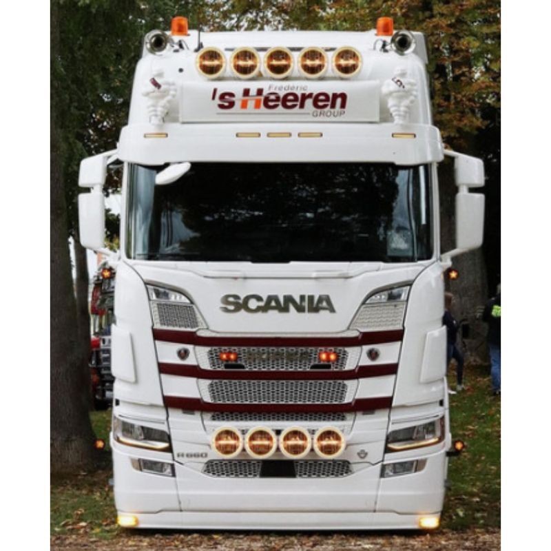 T5 - Spoiler pour pare-choc bas compatible Scania Next GEN - Camion vue de face T5 - Spoiler pour pare-choc bas compatible Scania Next GEN - Camion vue de face