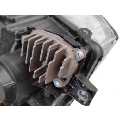 Kit de Conversion LED DRL Feux de Jour Mercedes Actros 2020+ : accroche