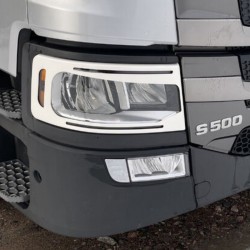 Paupières de Phares Scania NTG à Peindre - exemple en blanc Paupières de Phares Scania NTG à Peindre - exemple en blanc