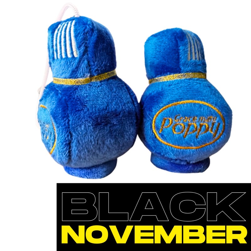 Peluche Poppy Grace Mate bleu – Élément décoratif chaleureux pour camions