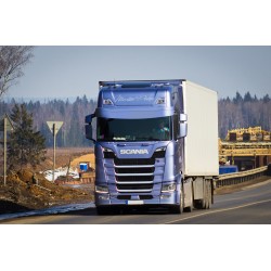 Visière Scania NTG - Arrondie -  SANS Emplacements de veilleuses